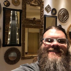 Meet your Posher, Rob